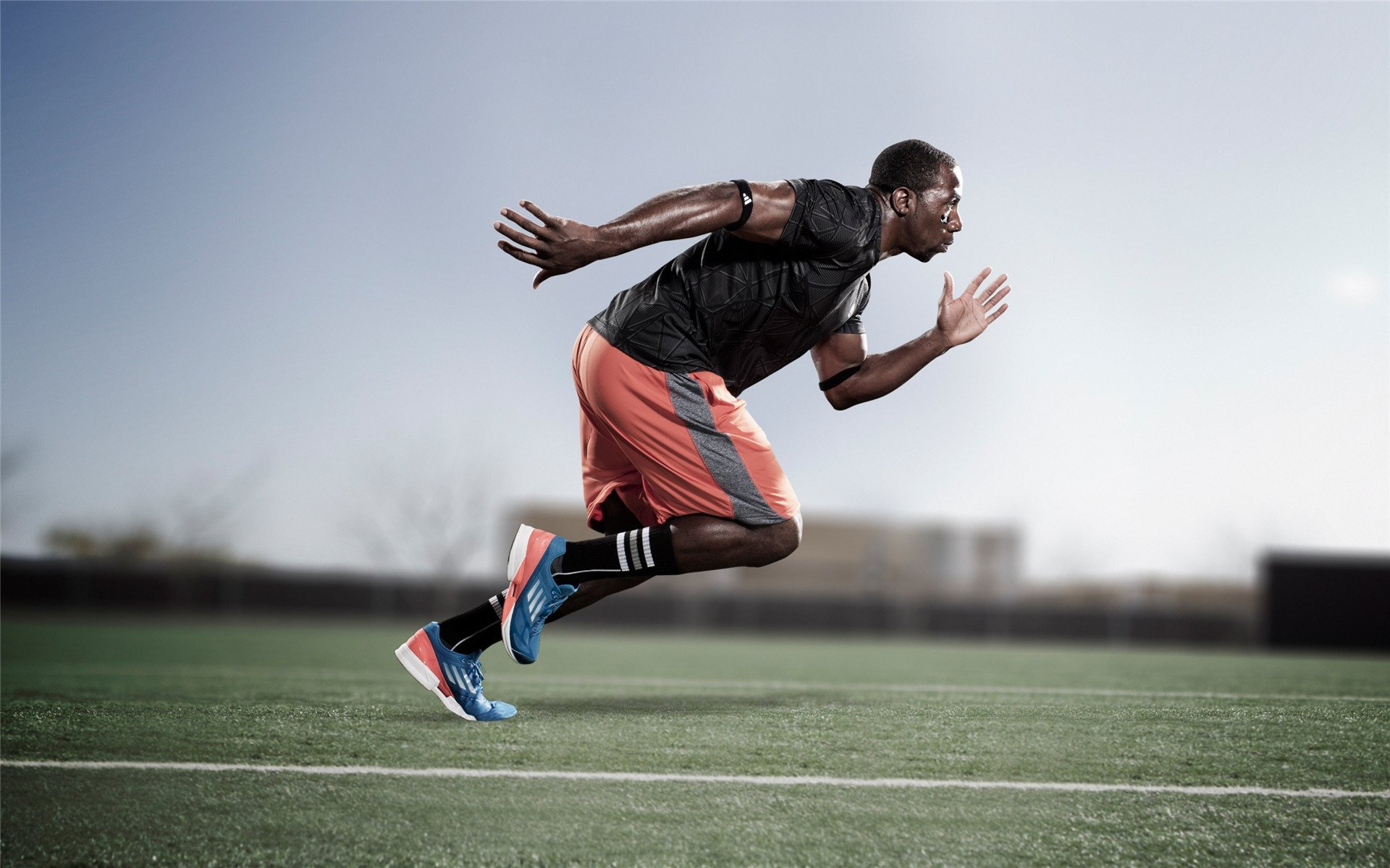 新赛季揭幕战，F1赛道上的森林狼如何击溃热火