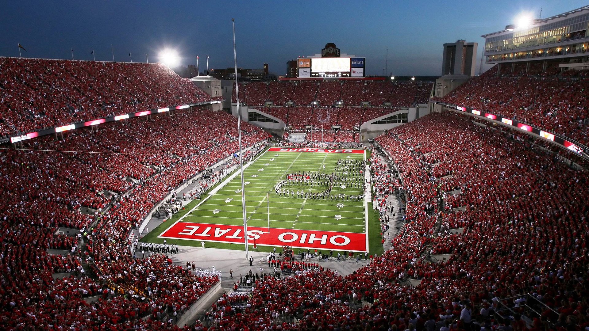 塞维利亚对阵马赛，阿圭罗，从锋线尖刀到战术大脑的华丽转身