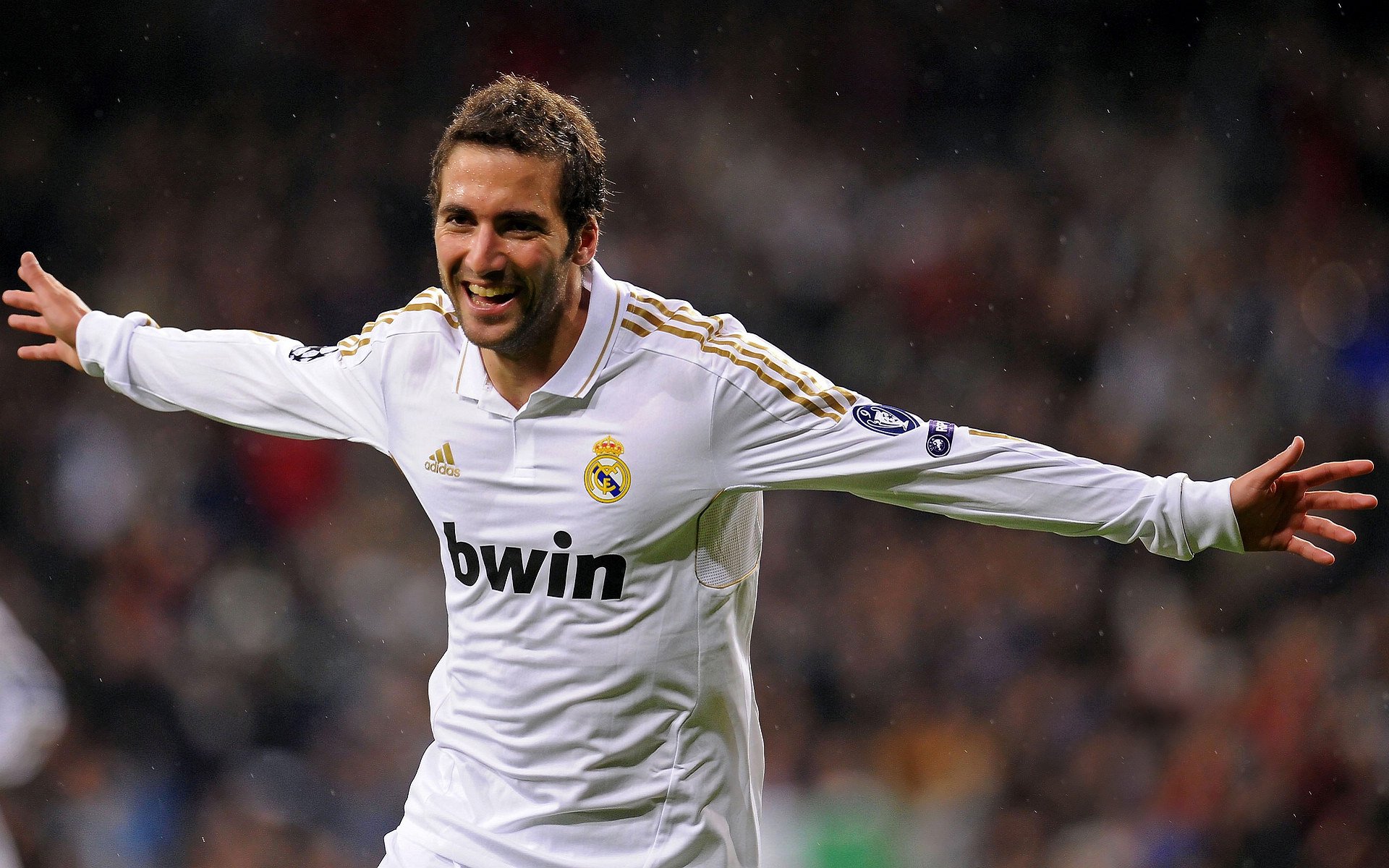 跨界叙事,从足球场到篮球馆—当终结与接管成为竞技的注脚