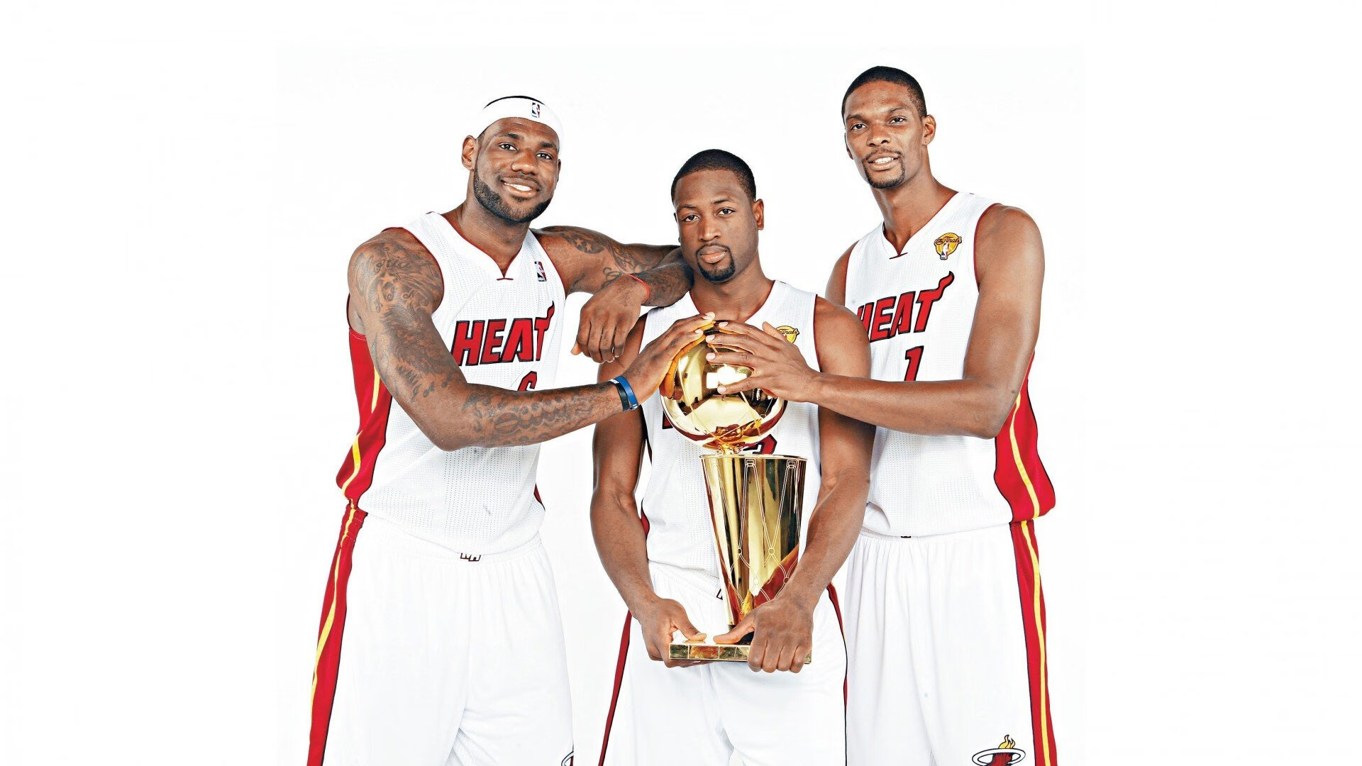 切特·霍姆格伦，当沉默的独角兽在萨克拉门托的硝烟中昂首